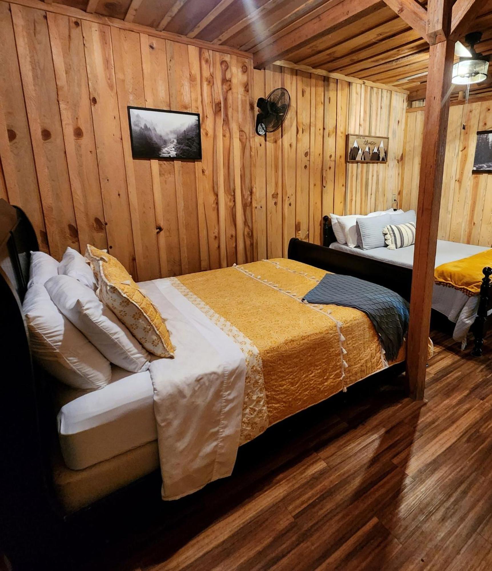 Unique Country Cabin Meets Farmhouse Modern!!! Mena Eksteriør billede
