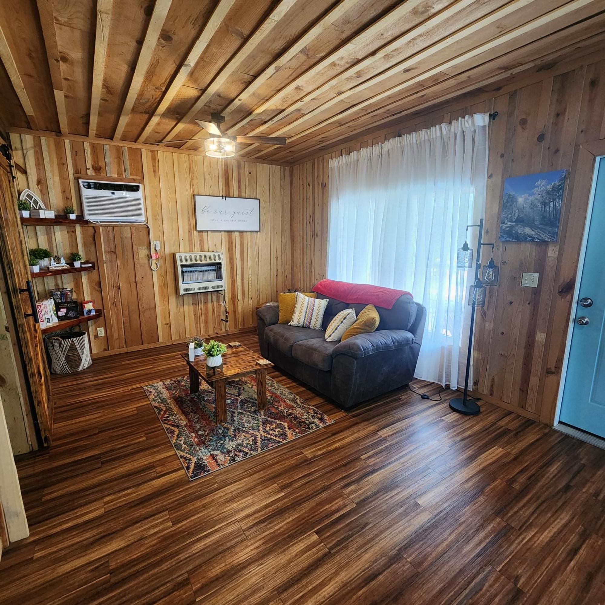 Unique Country Cabin Meets Farmhouse Modern!!! Mena Eksteriør billede