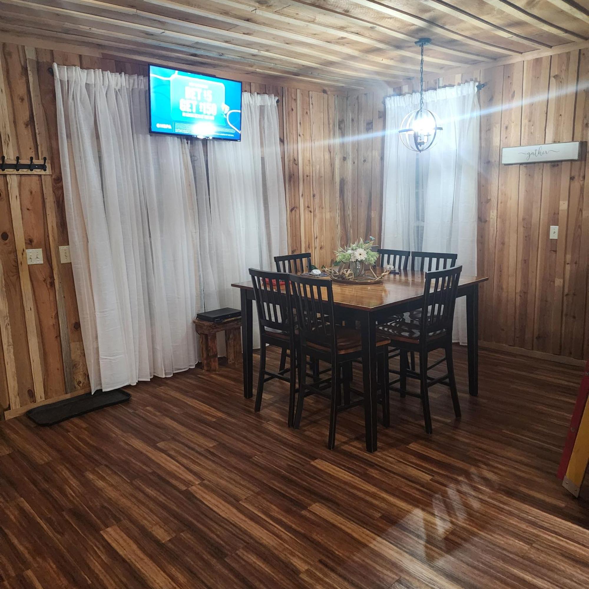 Unique Country Cabin Meets Farmhouse Modern!!! Mena Eksteriør billede